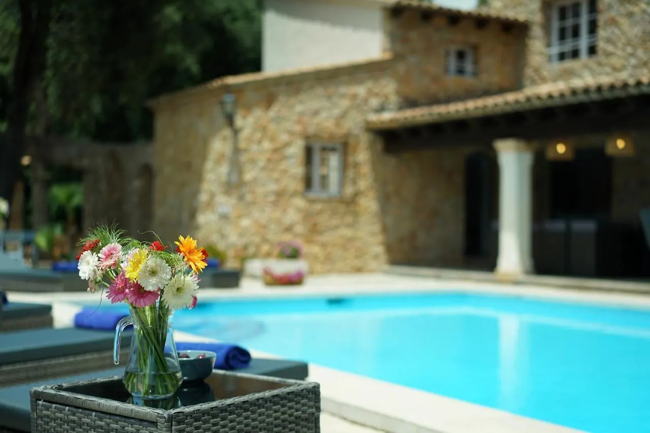 Villa Encinas Port de Pollenca 0*,