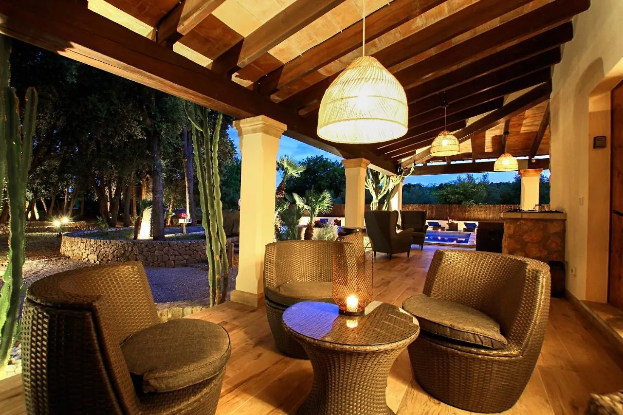 Villa Encinas Port de Pollenca
